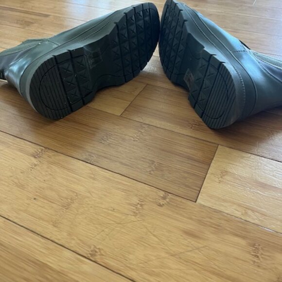 Matt & Nat ankle boots - Picture 2 of 8